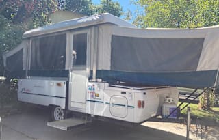 Pop-up camper