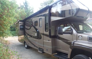 Class C Jayco Seneca Duramax Diesel