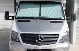 Beautiful 2016 Class C Itasca Navion (Mercedes Chassis). Sleeps 5 comfortably, drives like a dream!