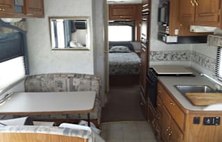 Utopia RV Rental, L.L.C. (Ultimate Family FUN!!)