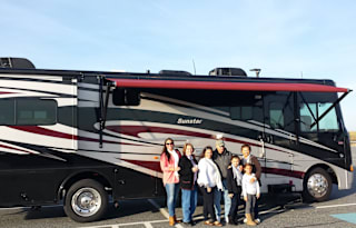 Awesome RV 4 sporting events, Glamping-staycations