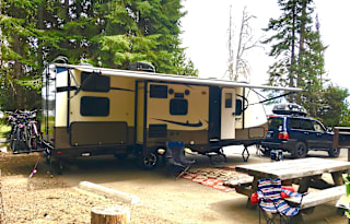 Ready for some serious Glamping with your family?!  Like NEW Travel Trailer!! Meet Baloo - "Forget About Your Worries and Your Strife"!