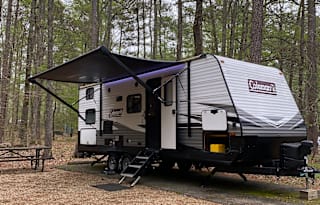 2019 Coleman Lantern  244 Bunkhouse