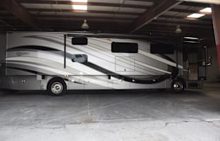 Class A Bunk Model - Perfect for Families