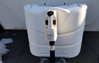 2002 Dutchmen 30Z (Will sleep 10) Bunk Model