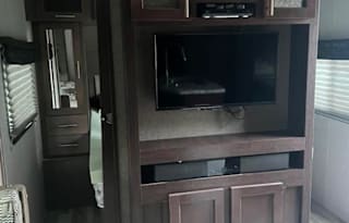 2017 Forest River RV Surveyor 247BHS