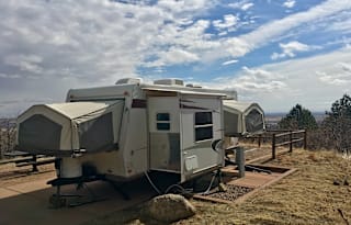 Nathan's Rockwood Roo 233s Hybrid Trailer- 3 Queen beds