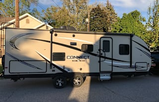 Amazing Connect Travel Trailer