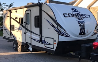 Amazing Connect Travel Trailer