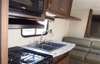 "The Prowler so easy a caveman could use it"....ill deliver right to any campsite if needed! Rent with someone who cares!