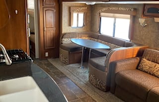 2014 Coachmen RV Freedom Express 292BHDS