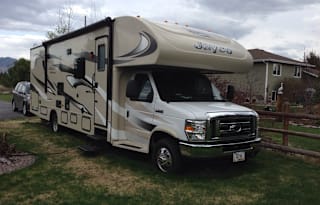 Beautiful class C RV