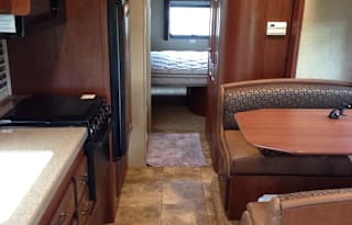 Beautiful class C RV