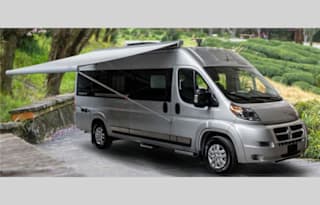 TINY HOUSE ON WHEELS - Deluxe Winnebago Travato