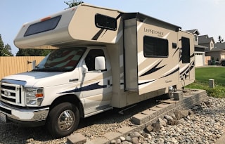 We love traveling in this RV.. and you will too!