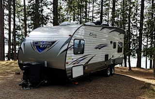 2017 Forest River 211SSXL Travel Trailer / Toyhauler