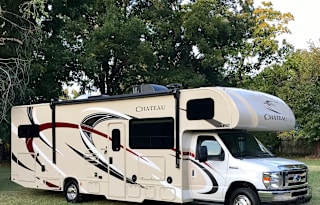 2018 Thor Chateau 31E Bunkhouse