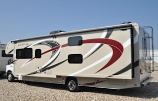 2018 Thor Chateau 31E Bunkhouse