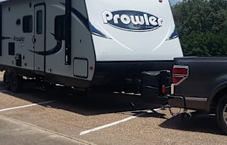 2018 Prowler  30 lx lynx