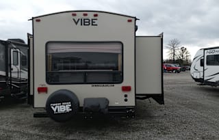 2016 Forest River Vibe 311 rls