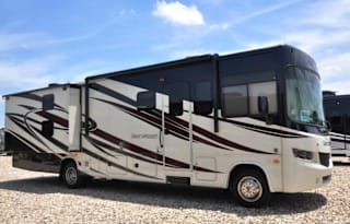 Home on wheels! Dog friendly & Stocked with all the essentials!