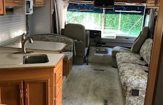 2004 Winnebago Brave