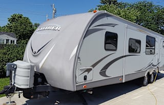 Amazing Family and Pet Friendly RV!
