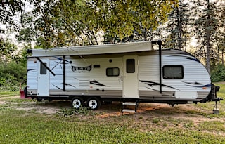 2016 Forest River RV Wildwood X-Lite 263BHXL