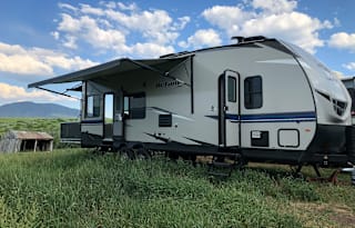 2018 Jayco Octane T30 Luxury Camper