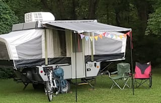 2007 Fleetwood Cobalt:  Back to the basics with a more rugged pop up! Jeep owners take note!