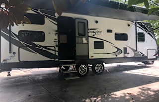 Imagine by Grand Design & Campsite at Riverstone Campground in Townsend, TN