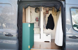 2022 Off Grid Cozy Cowboy Van