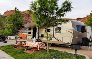 Rockwood Royal Resort - your adventure awaits!!
