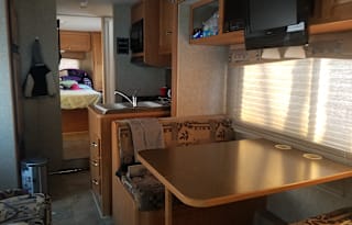 2010 Winnebago Chalet