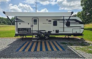 Jon and Ash's kid & pet friendly RV Rental
