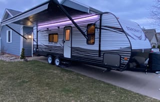 2019 Starcraft Autumn Ridge Outfitter 26BH