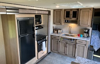 2020 Grand Design Transcend TR261BH WeRV#3