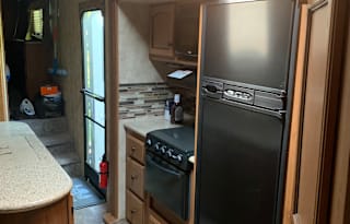 CrossRoads RV Sunset Trail 5th wheel