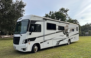 "Harvey" the RV - 2021 FR3 34DS - Forest River