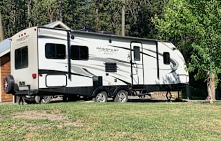 2017 Keystone RV Passport 2520RL Grand Touring