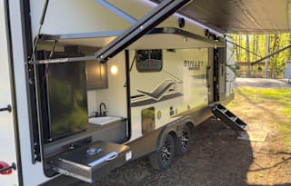 2024 KEYSTONE BULLET CROSSFIRE PREMIUM 31 FT