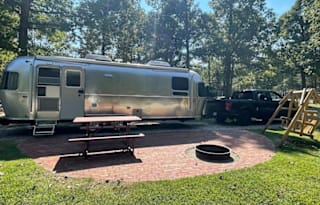 Glamping in the DMV-'22 Airstream Globetrotter