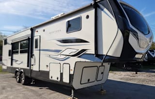 Keystone Montana High Country 351BH