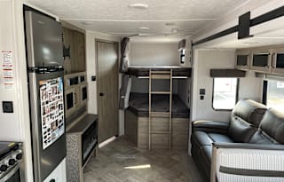 2022 Palomino Puma 28-FQDB