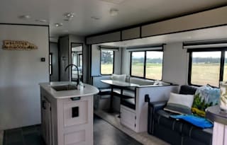 Soulely Home