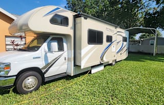 32' Bunkhouse  - Your Home Away From Home