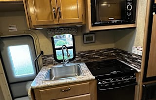 2018 Thor Motor Coach