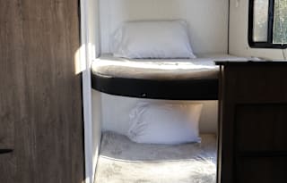 Beautiful trailer suited for family