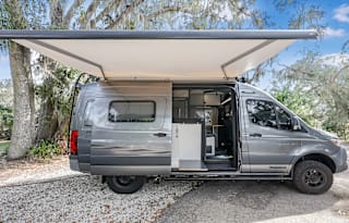 170 weekday/ 175 weekends 2023 Winnebago Revel 44E