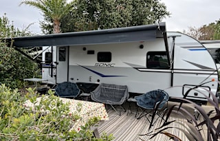 2022 Venture RV Sonic SN231VRL